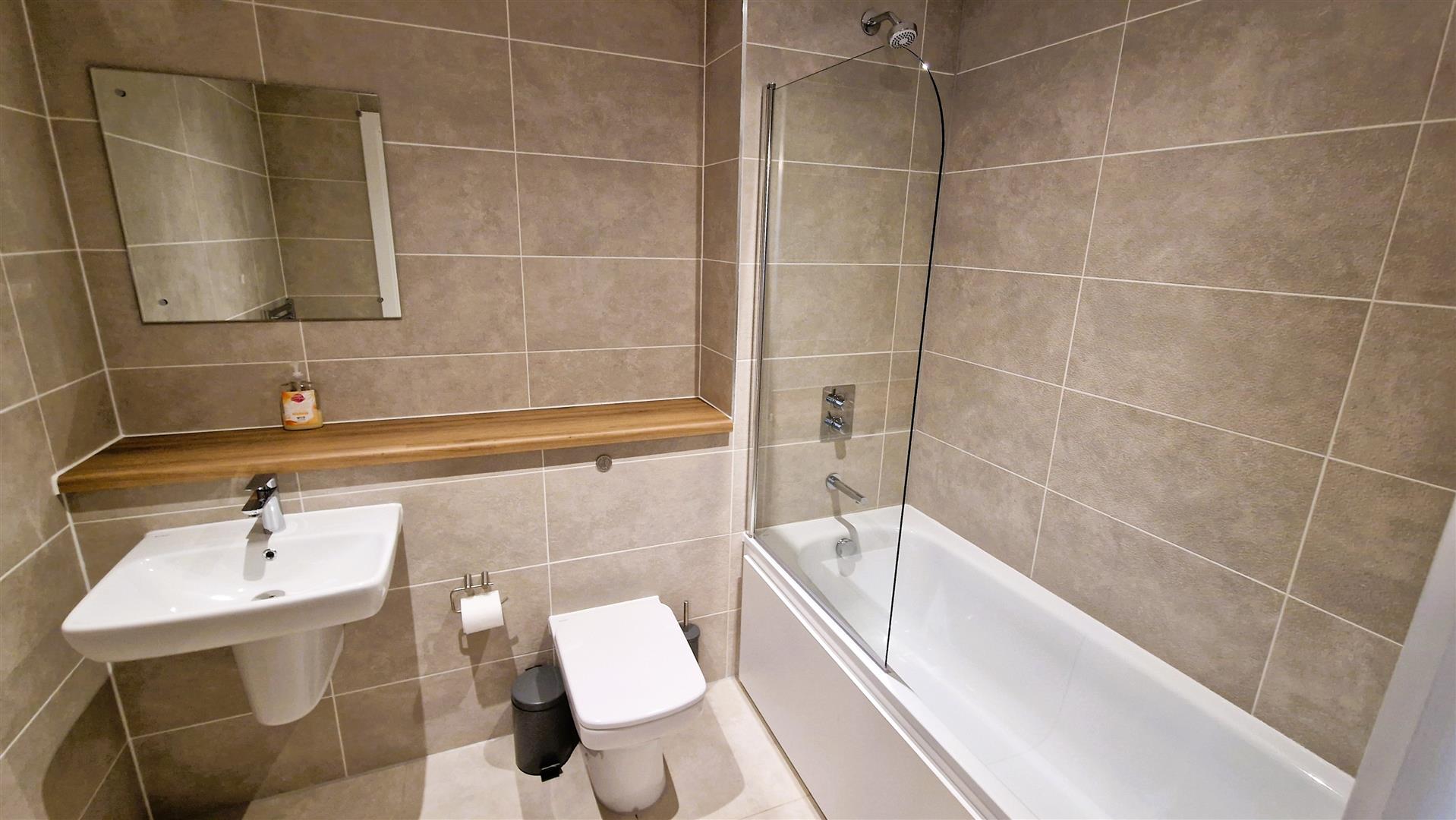 2506 Tower D 18 Michigan Avenue Salford Manchester